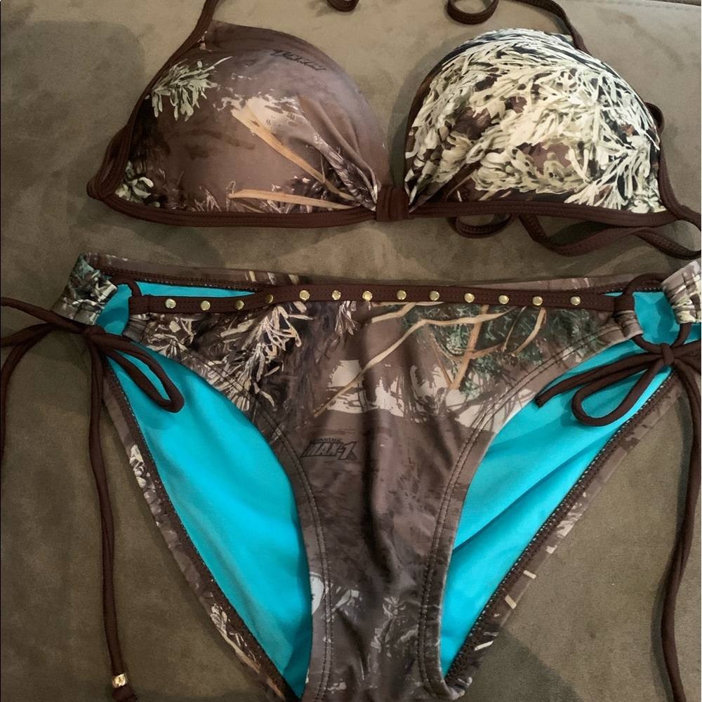 Camo bikini